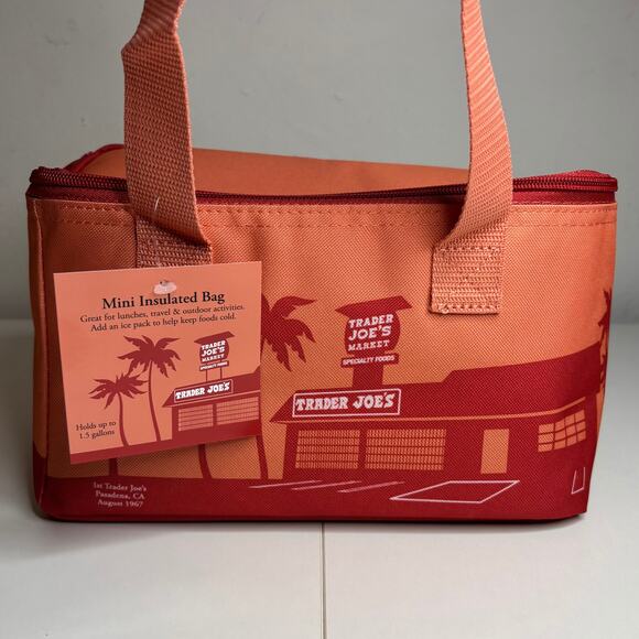 Trader Joe’s Mini Reusable Insulated Cooler Bag Shopping Tote Summer — Peach NWT - Picture 1 of 15